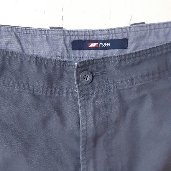 R&R Gray Cotton Canvas Cargo Shorts - Picture 2 of 12